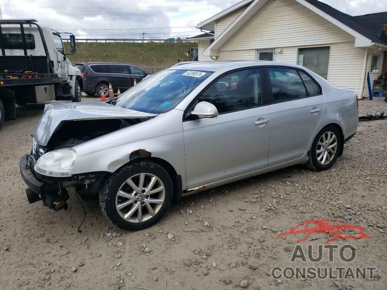 VOLKSWAGEN JETTA 2010 - 3VWRZ7AJ1AM158842
