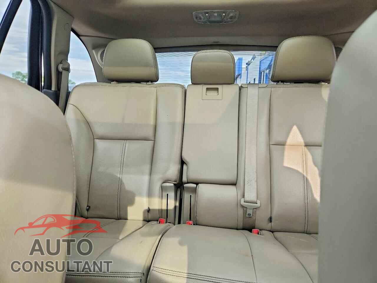 FORD EDGE 2011 - 2FMDK4KC2BBA02078