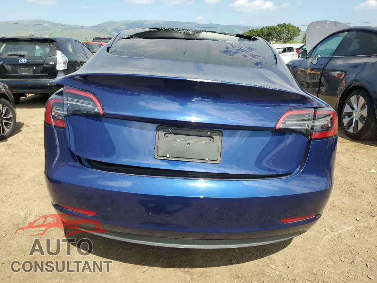 TESLA MODEL 3 2023 - 5YJ3E1EA0PF590685