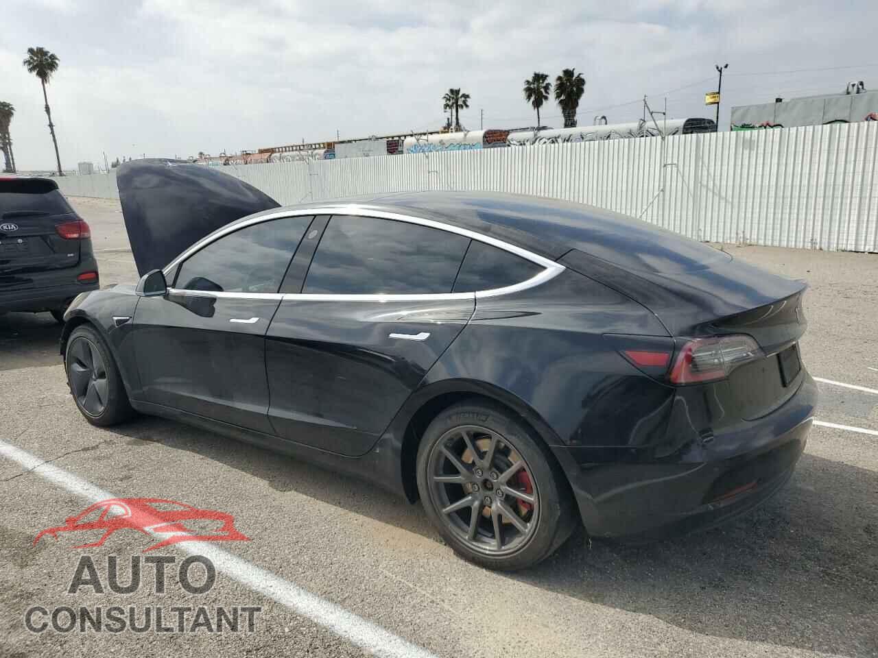 TESLA MODEL 3 2019 - 5YJ3E1EB5KF385767