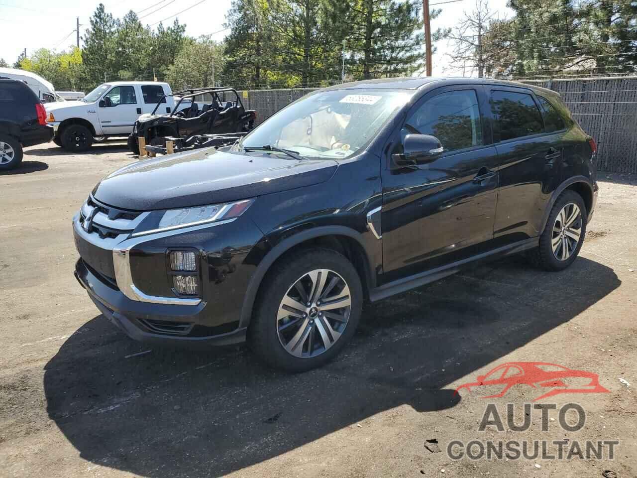 MITSUBISHI OUTLANDER 2021 - JA4ARUAU2MU014607
