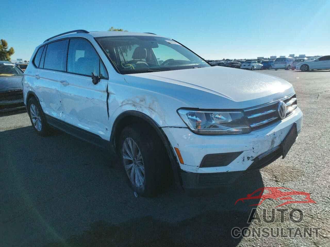 VOLKSWAGEN TIGUAN 2019 - 3VV1B7AX5KM138184