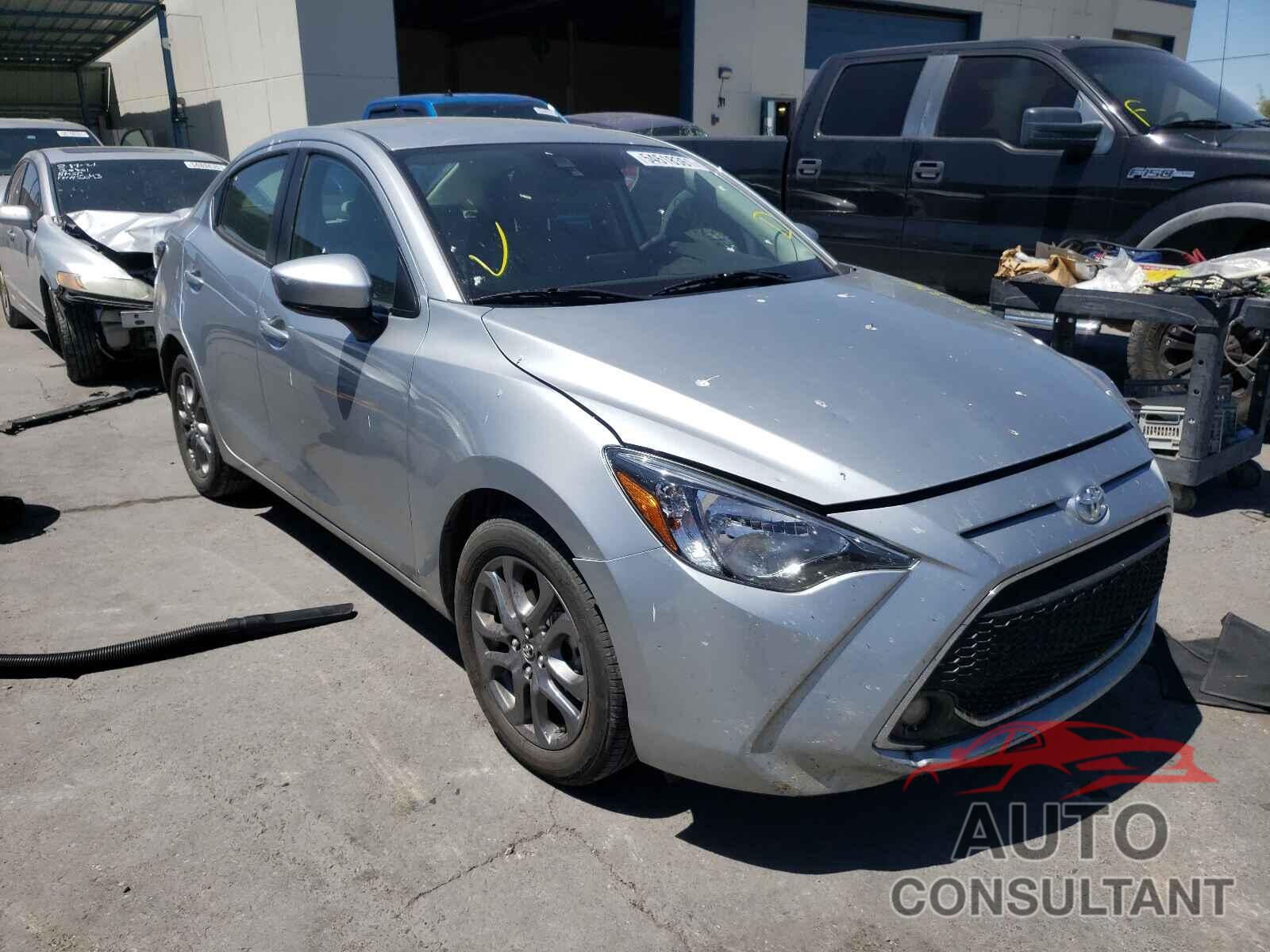 TOYOTA YARIS 2019 - 3MYDLBYV2KY525236