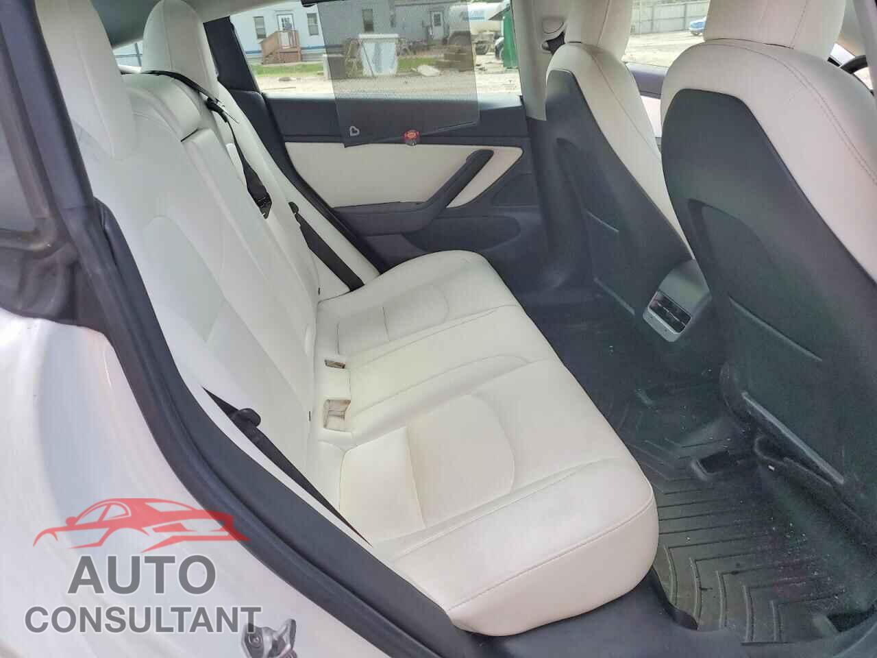 TESLA MODEL 3 2021 - 5YJ3E1EA1MF920538