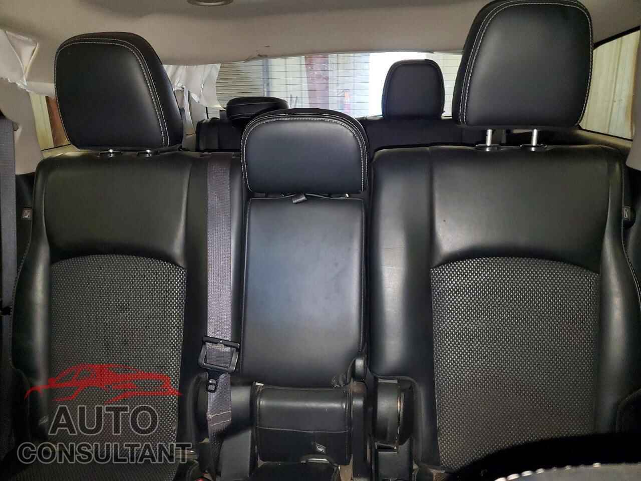DODGE JOURNEY 2017 - 3C4PDCGG3HT613686
