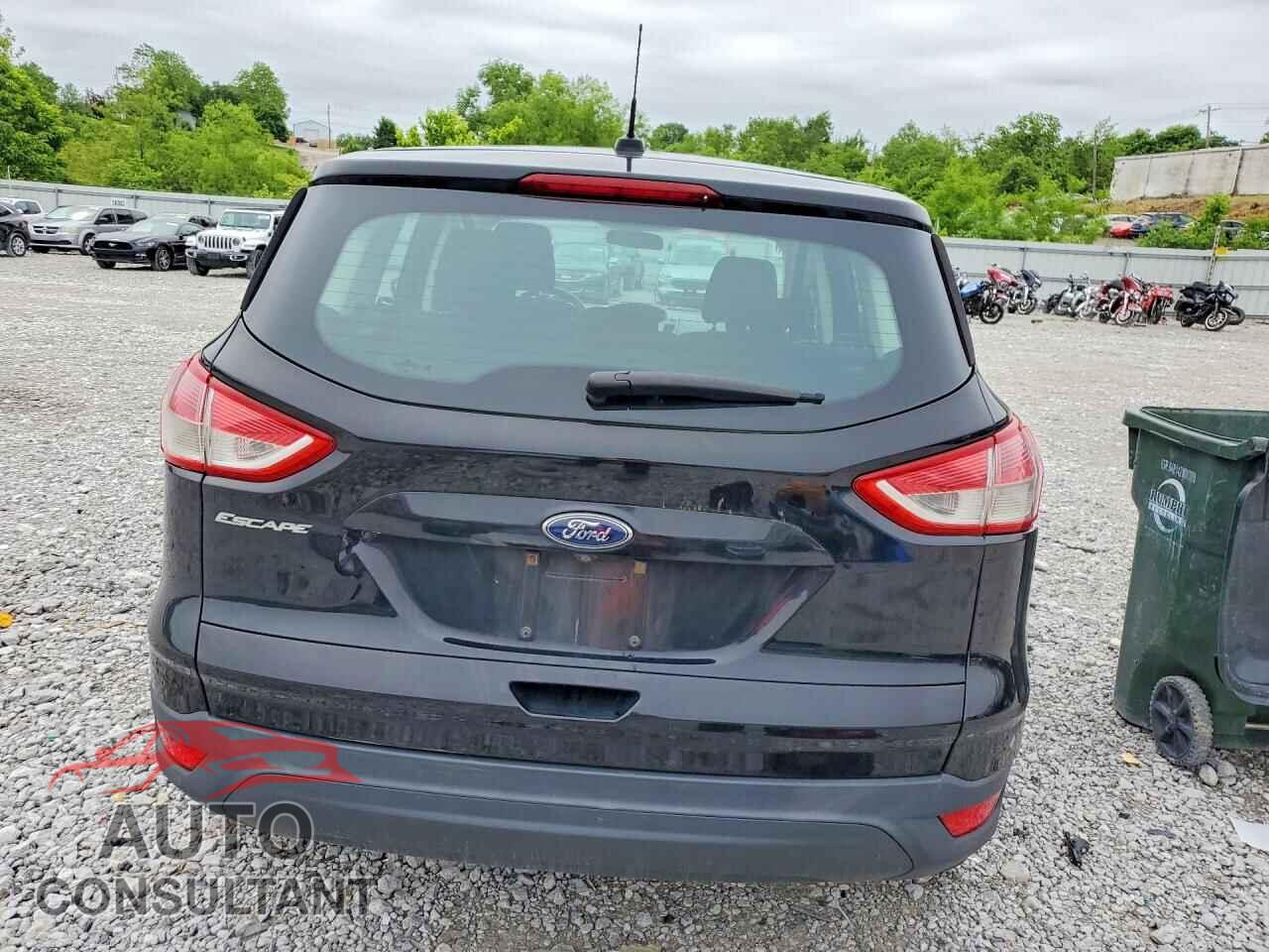 FORD ESCAPE 2016 - 1FMCU0F77GUA51161