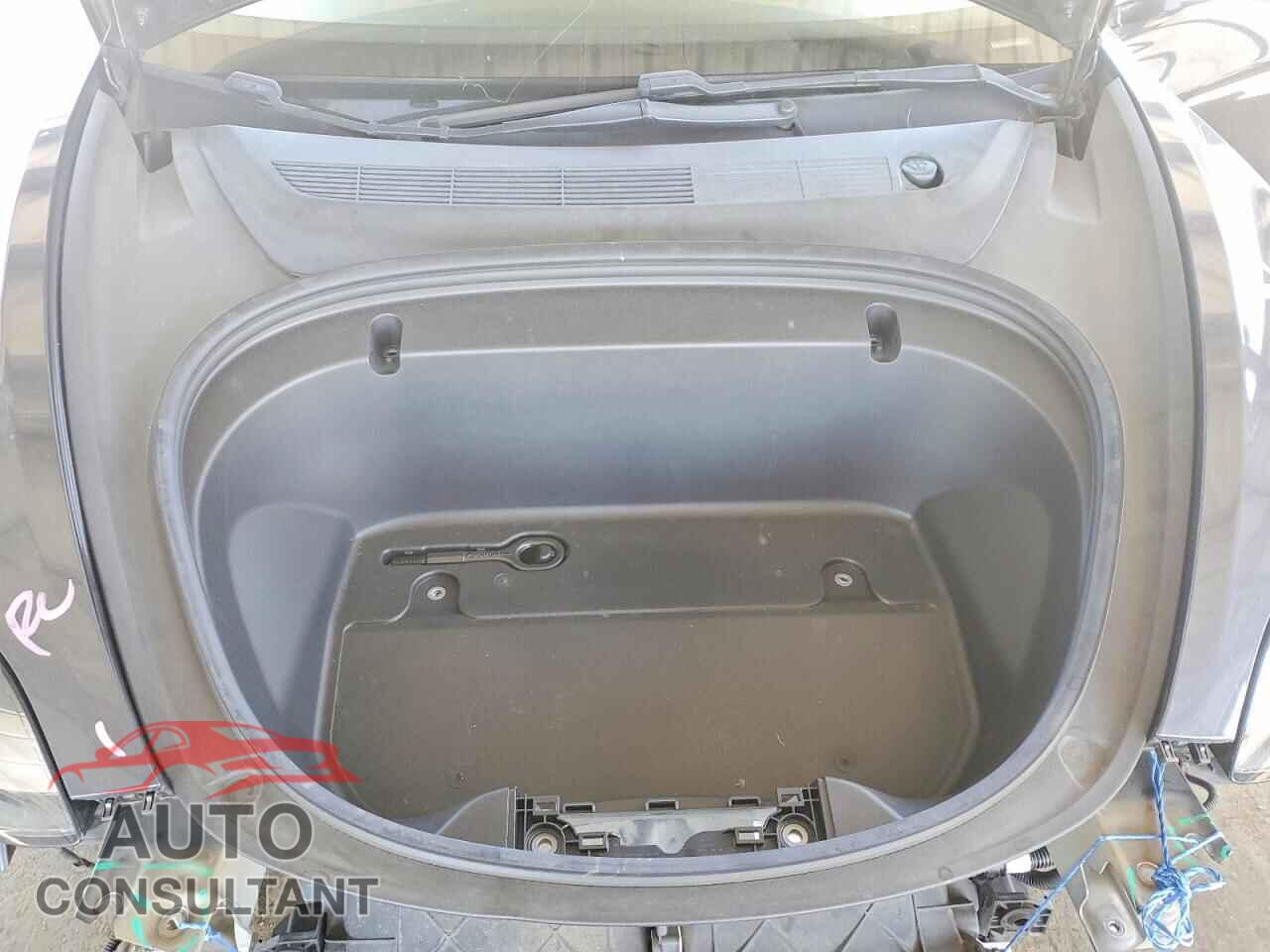 TESLA MODEL 3 2020 - 5YJ3E1EA6LF644002