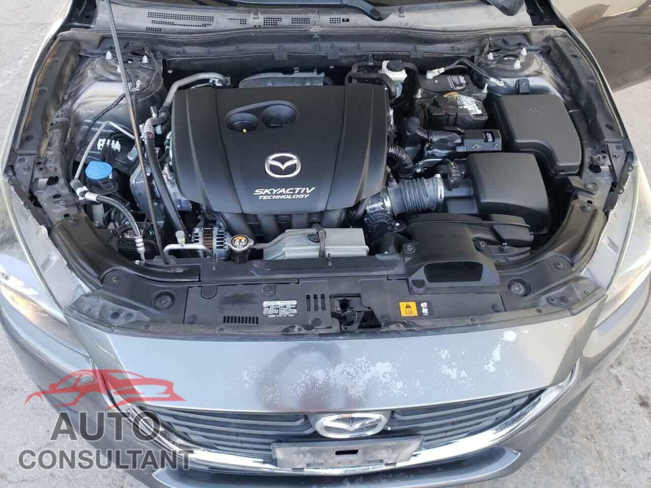 MAZDA 3 2017 - 3MZBN1K78HM103327