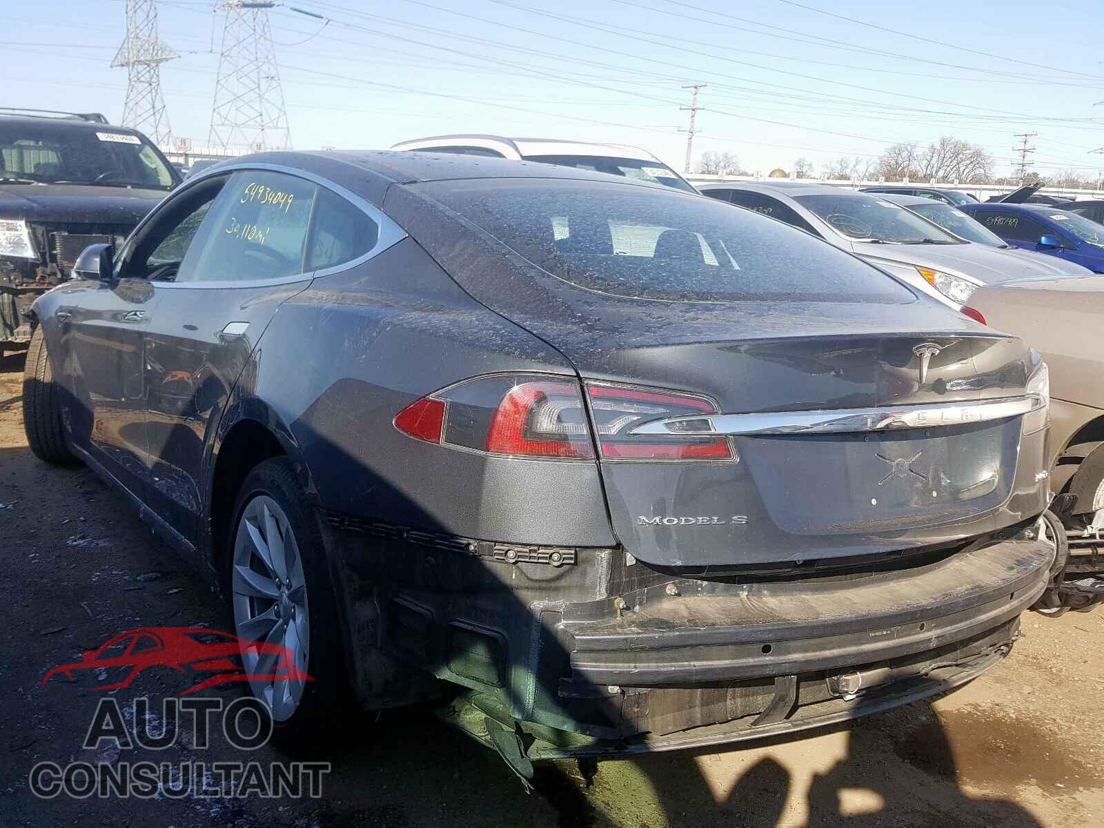 TESLA MODEL S 2017 - 5YJSA1E20HF198212