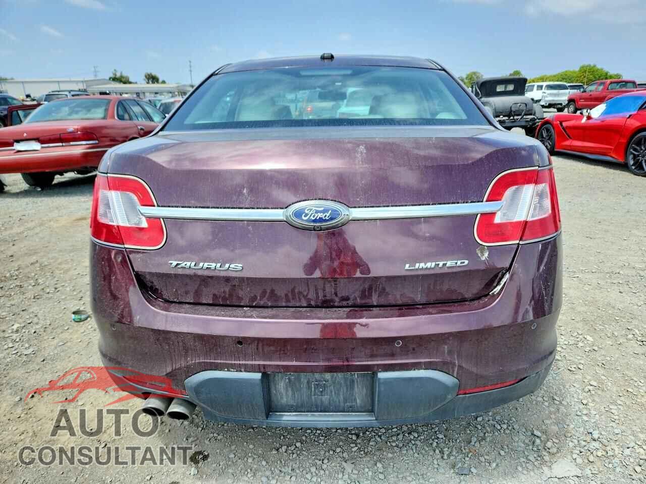 FORD TAURUS 2011 - 1FAHP2FW3BG111132