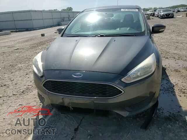 FORD FOCUS 2016 - 1FADP3K26GL369313