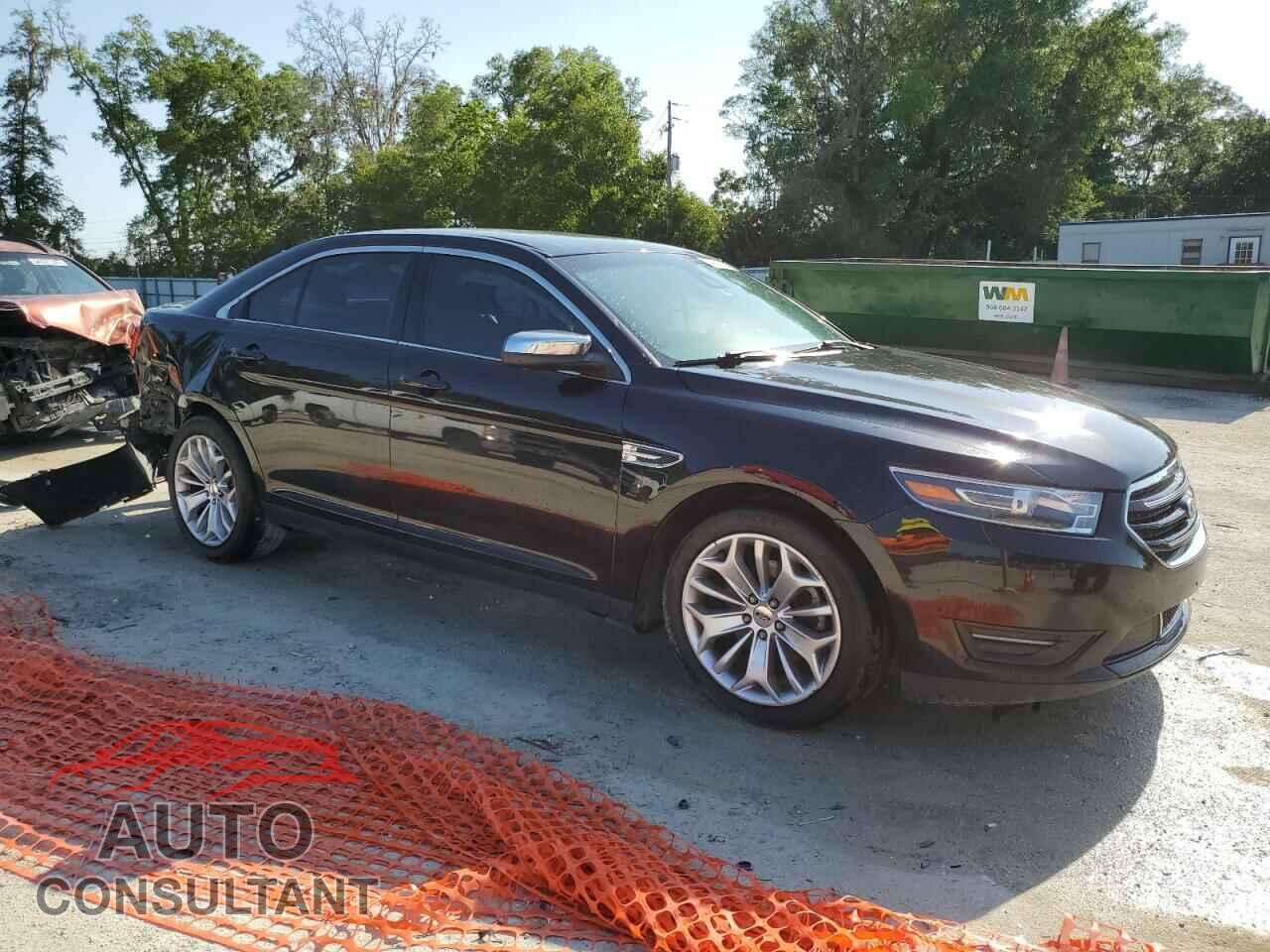 FORD TAURUS 2017 - 1FAHP2F84HG111702