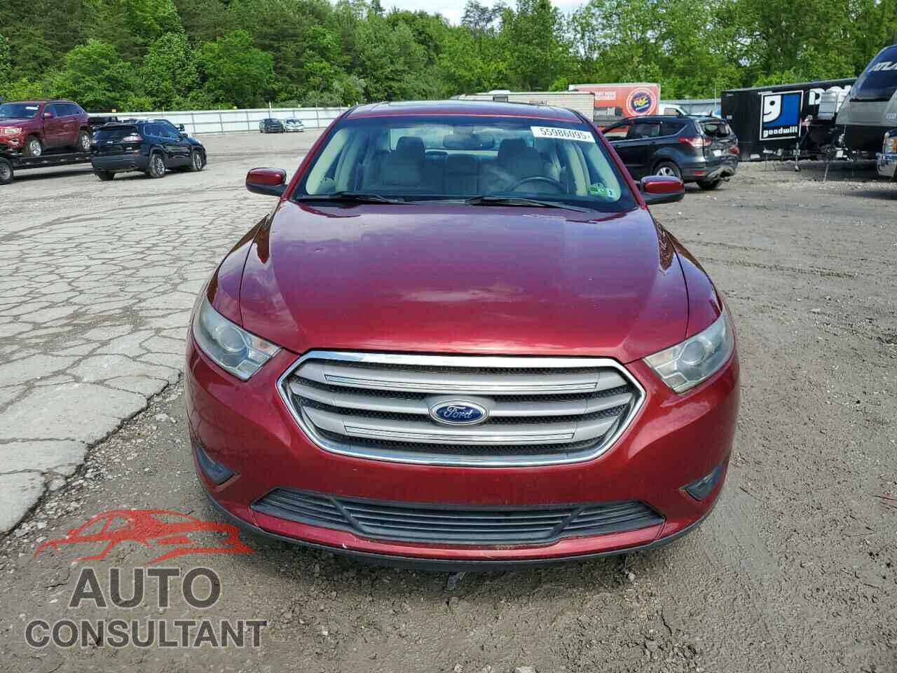 FORD TAURUS 2014 - 1FAHP2E82EG117110