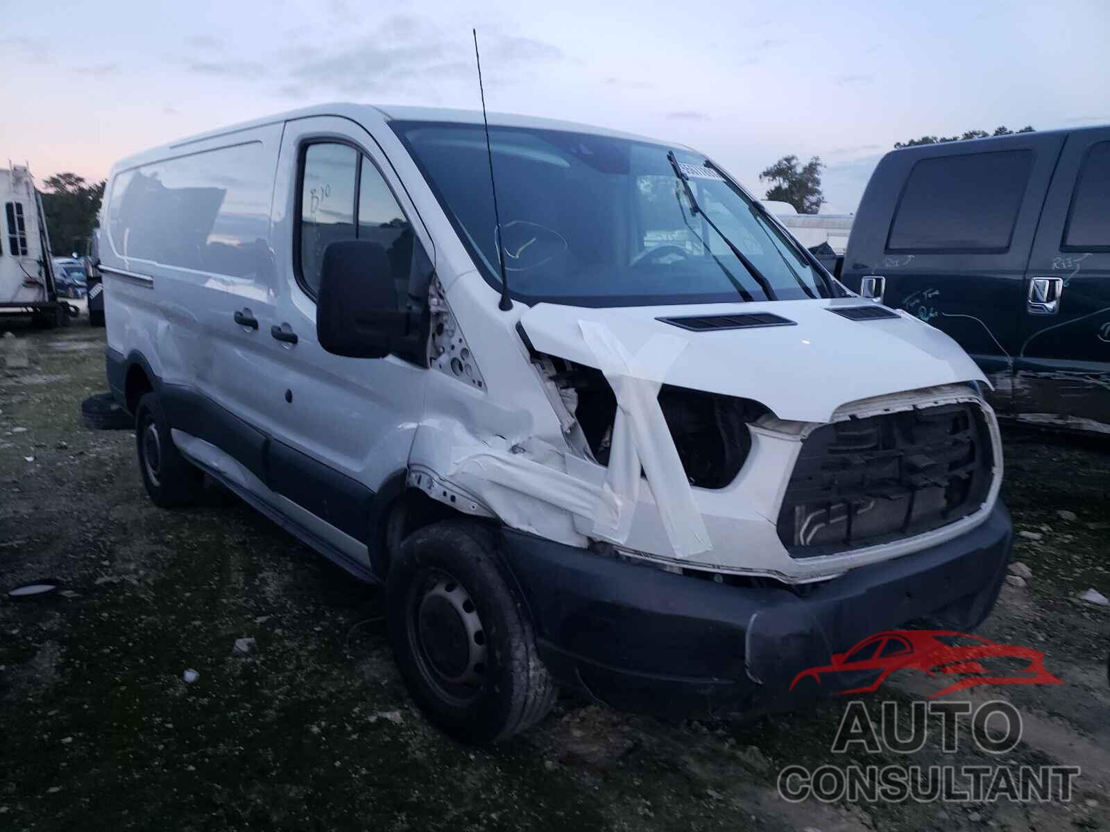 FORD TRANSIT CO 2018 - 1FTYR1YM1JKA87077