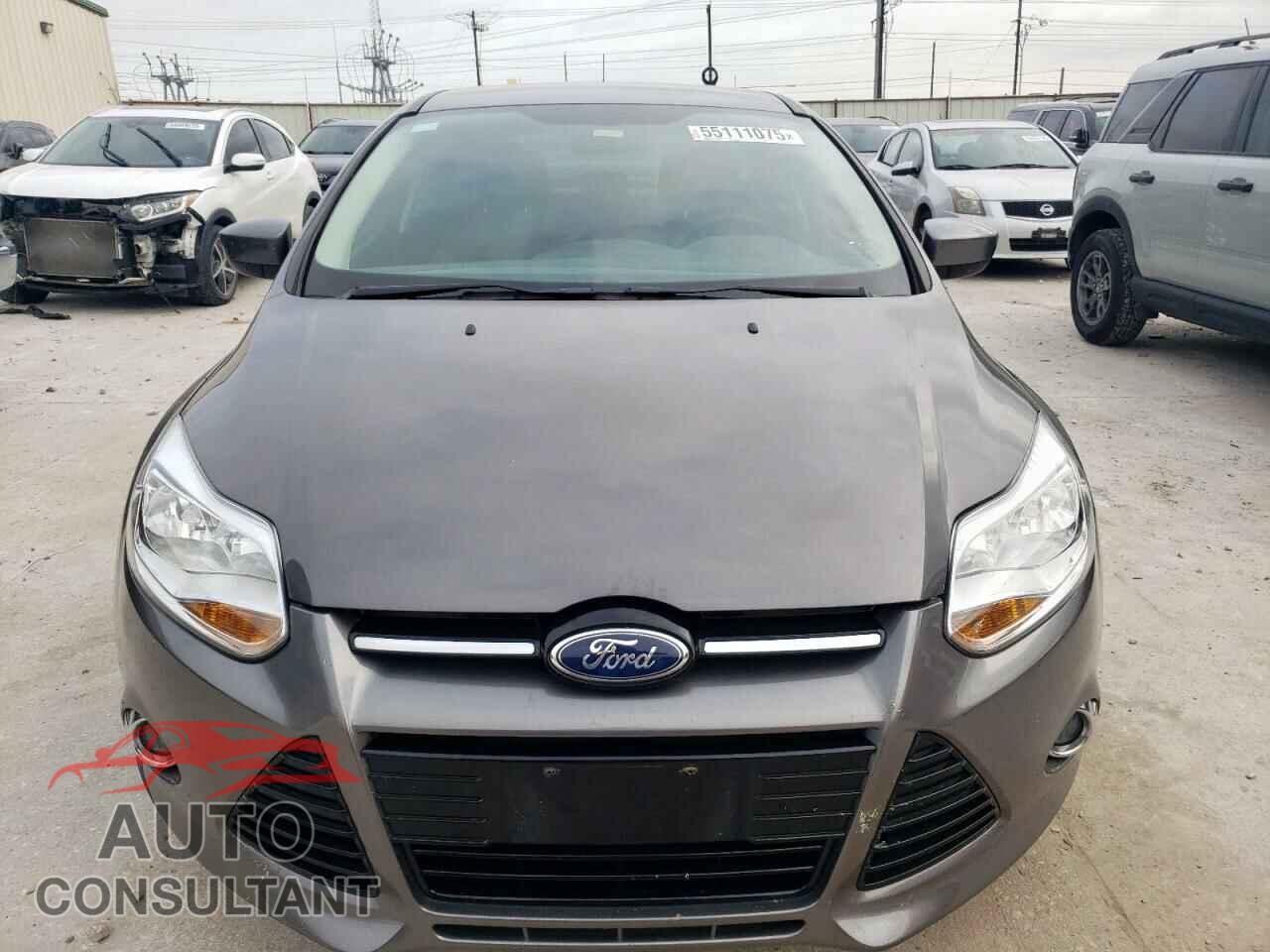 FORD FOCUS 2012 - 1FAHP3K26CL243237