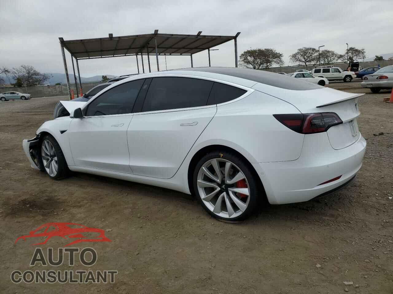 TESLA MODEL 3 2018 - 5YJ3E1EB4JF084356