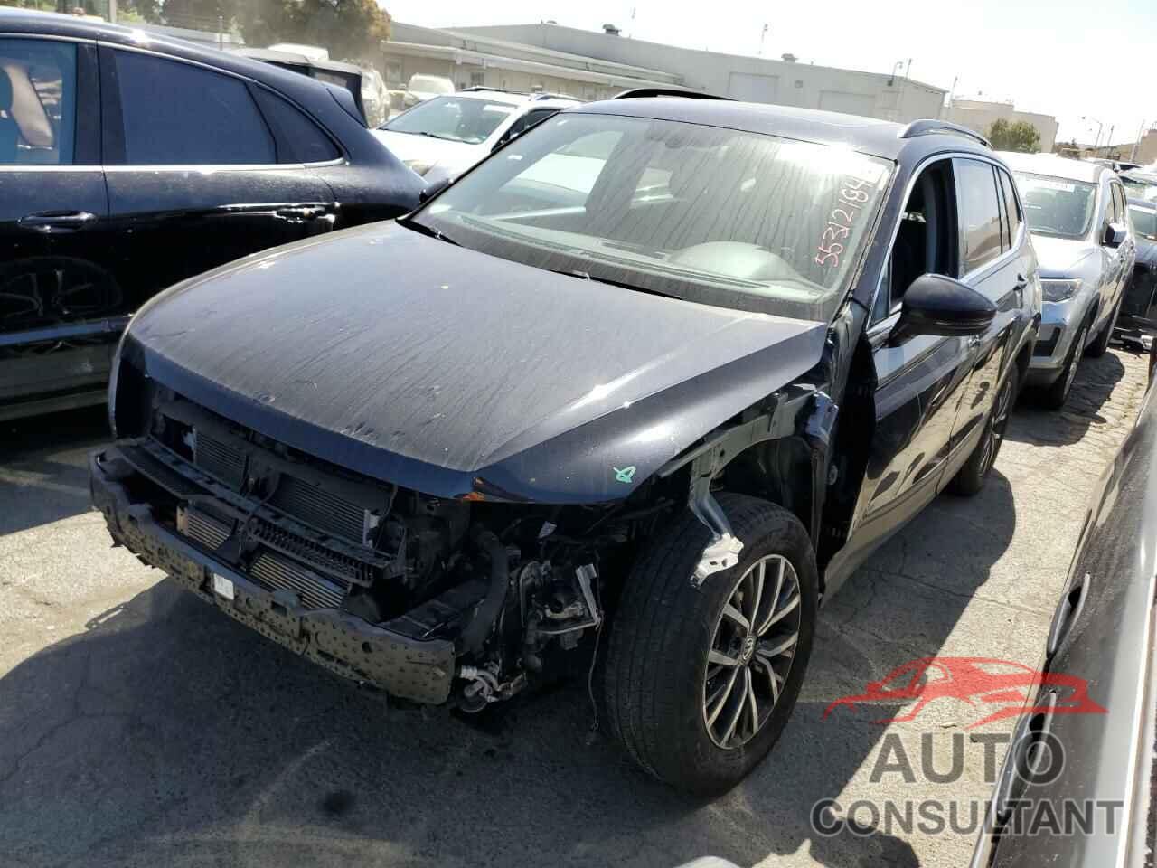 VOLKSWAGEN TIGUAN 2019 - 3VV2B7AX1KM126618