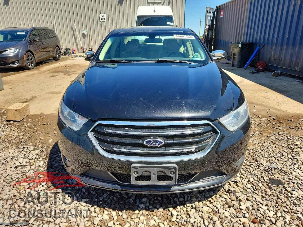FORD TAURUS 2013 - 1FAHP2F82DG106315