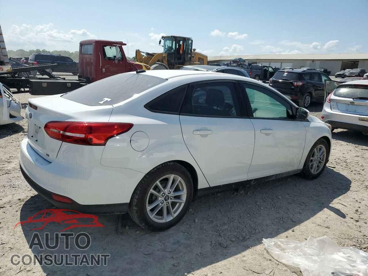 FORD FOCUS 2017 - 1FADP3F21HL255540