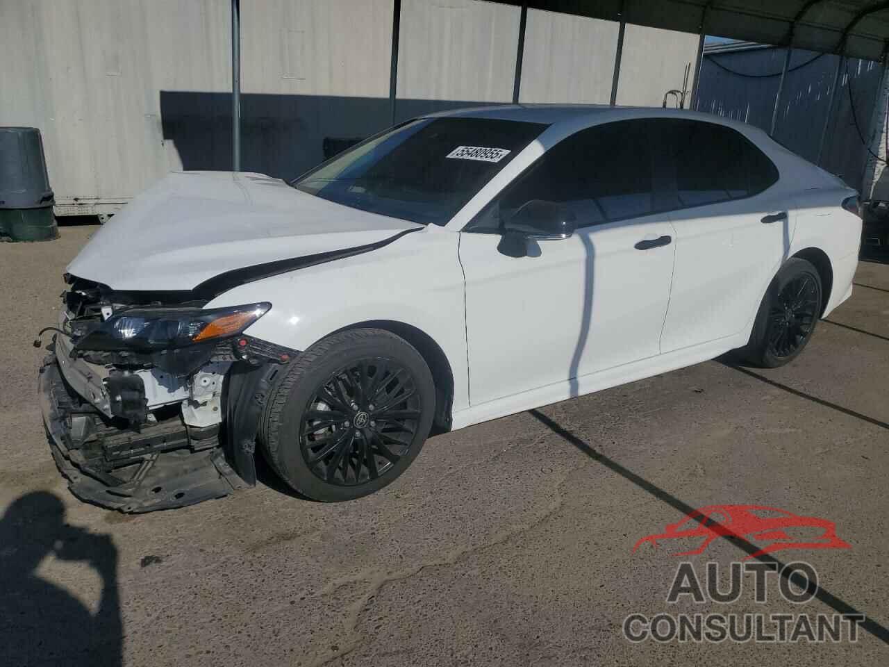 TOYOTA CAMRY 2022 - 4T1G11AK2NU018920