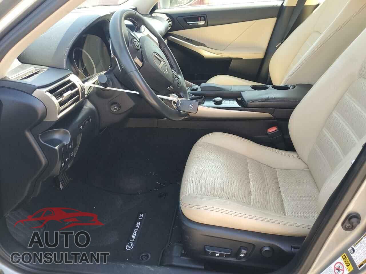 LEXUS IS 2014 - JTHCF1D28E5004318