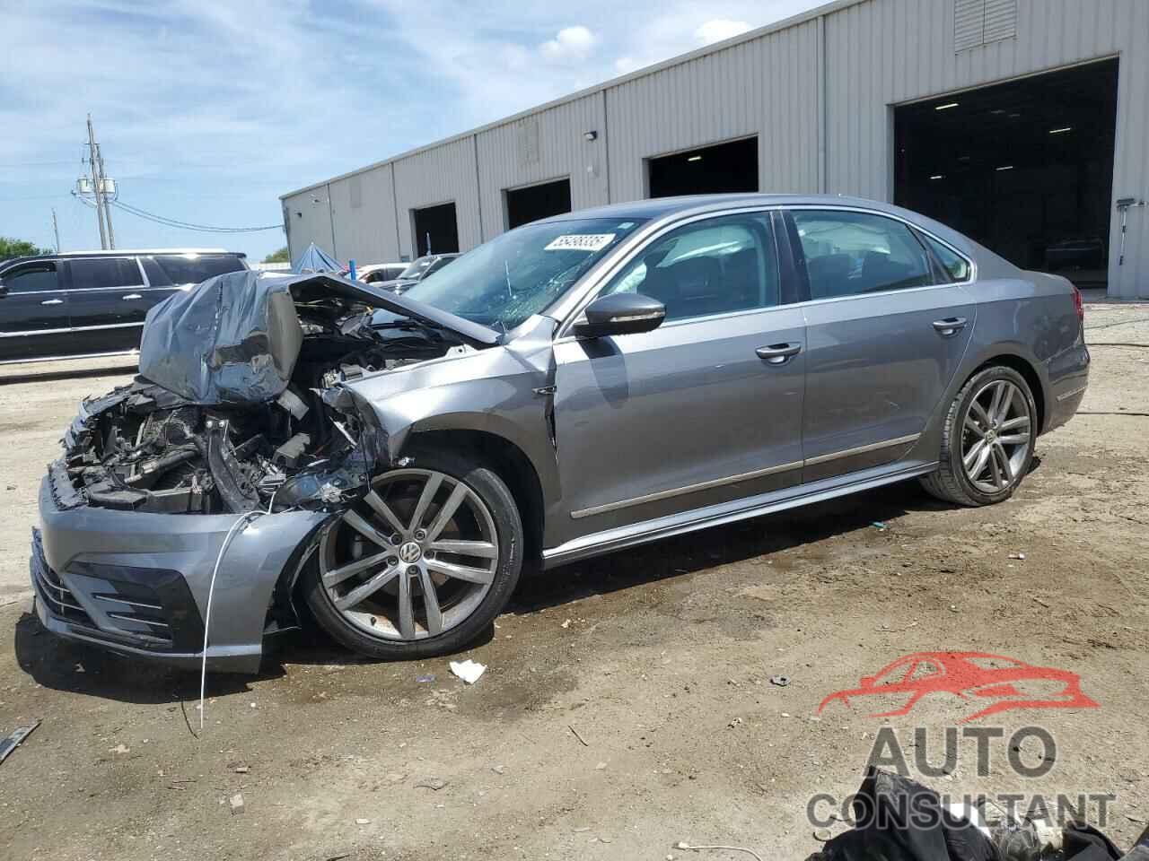 VOLKSWAGEN PASSAT 2017 - 1VWDT7A38HC017050