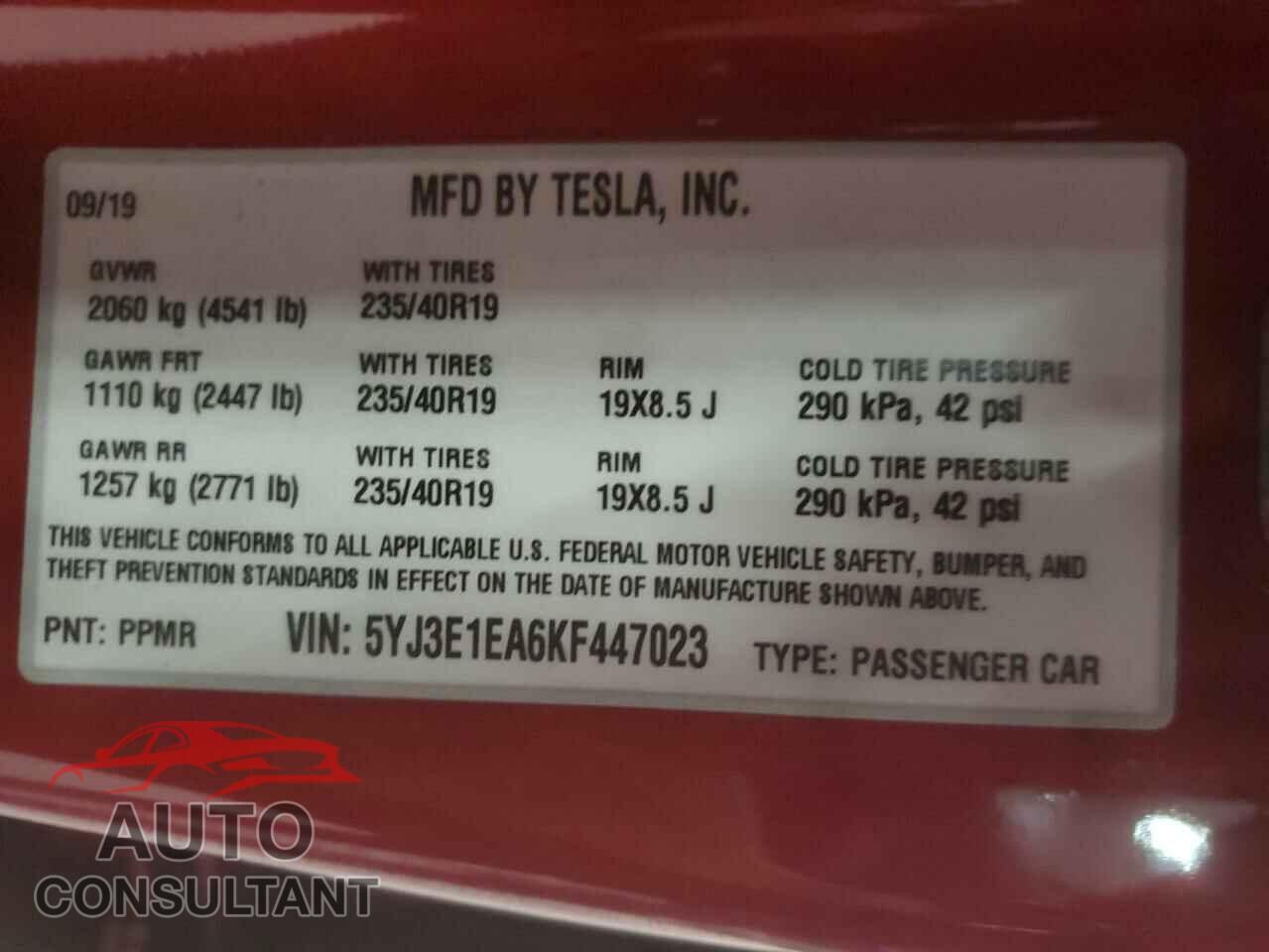 TESLA MODEL 3 2019 - 5YJ3E1EA6KF447023