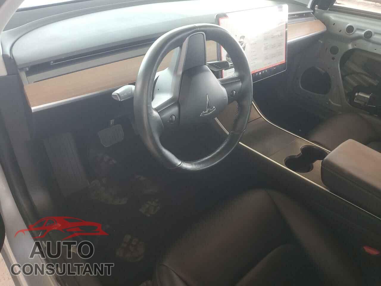TESLA MODEL 3 2018 - 5YJ3E1EA2JF016631