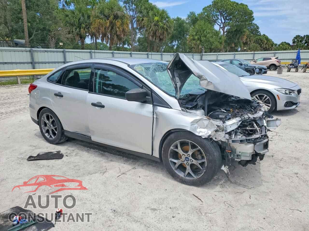 FORD FOCUS 2016 - 1FADP3E27GL355416