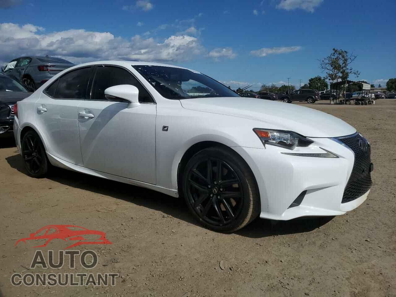 LEXUS IS 2015 - JTHBE1D21F5015404