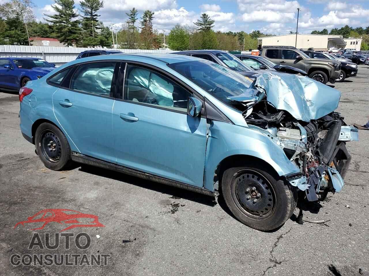 FORD FOCUS 2012 - 1FAHP3F22CL276083