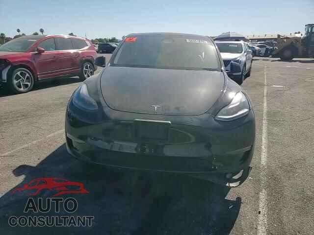 TESLA MODEL Y 2024 - 7SAYGAEE7RF185593