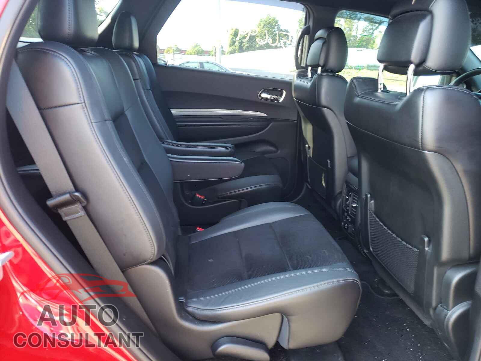 DODGE DURANGO 2018 - 1C4RDJDG2JC115921