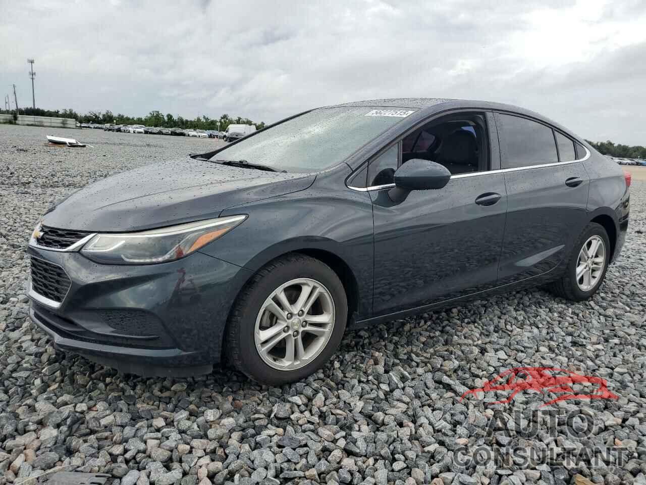 CHEVROLET CRUZE 2018 - 1G1BE5SMXJ7224806