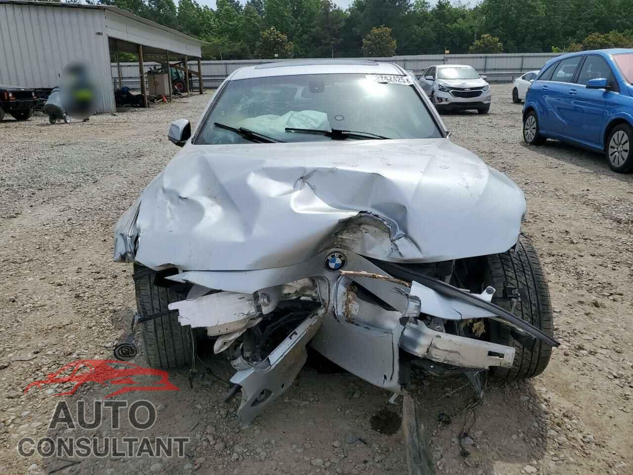 BMW 3 SERIES 2015 - WBA3B1G54FNT07811