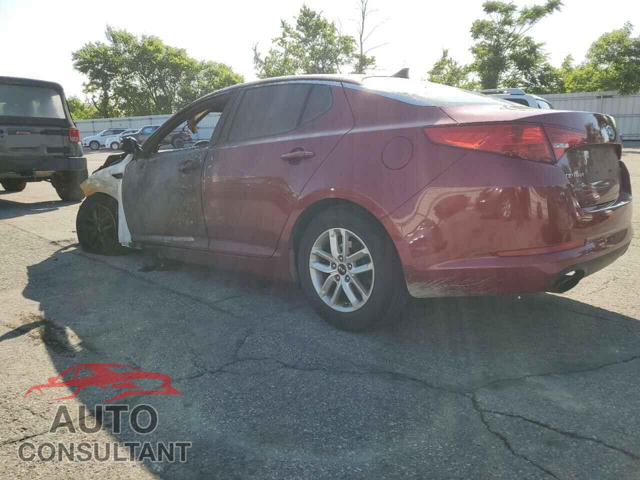 KIA OPTIMA 2011 - KNAGM4A77B5098100