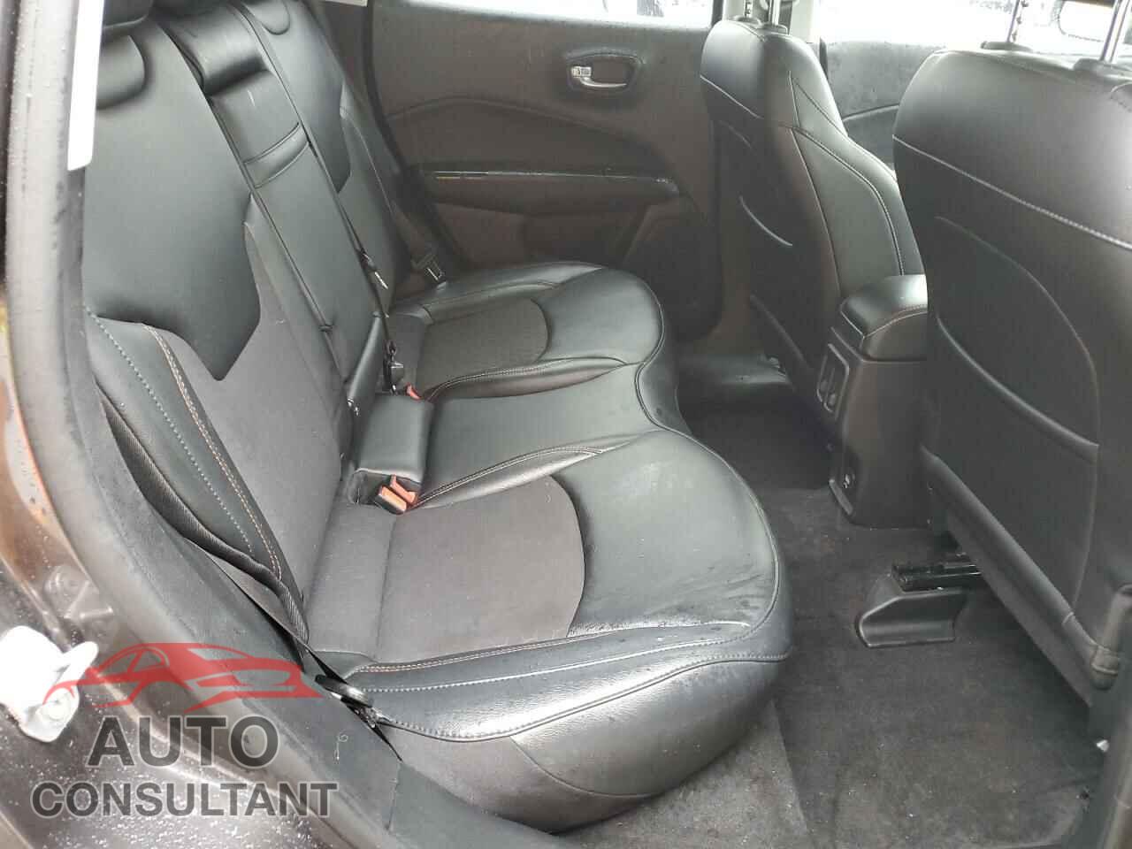 JEEP COMPASS 2020 - 3C4NJDBB2LT104702