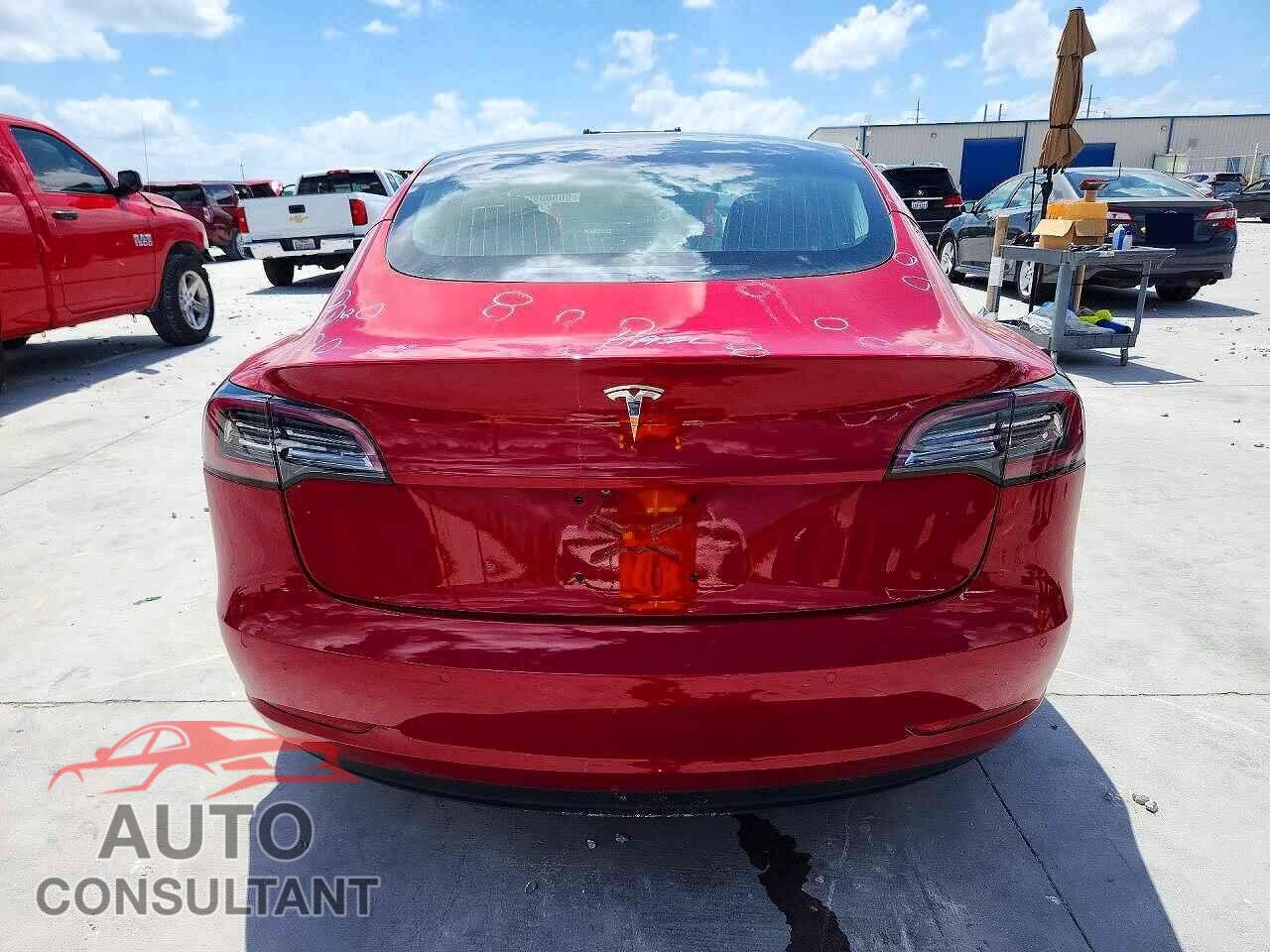 TESLA MODEL 3 2018 - 5YJ3E1EA3JF005444