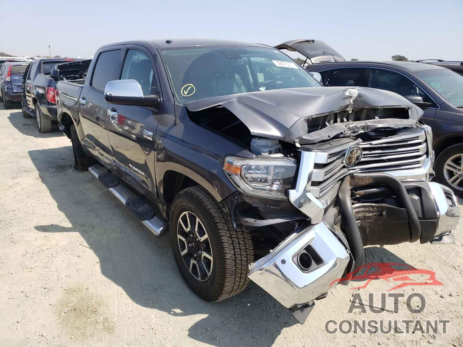 TOYOTA TUNDRA 2018 - 5TFFY5F11JX237332