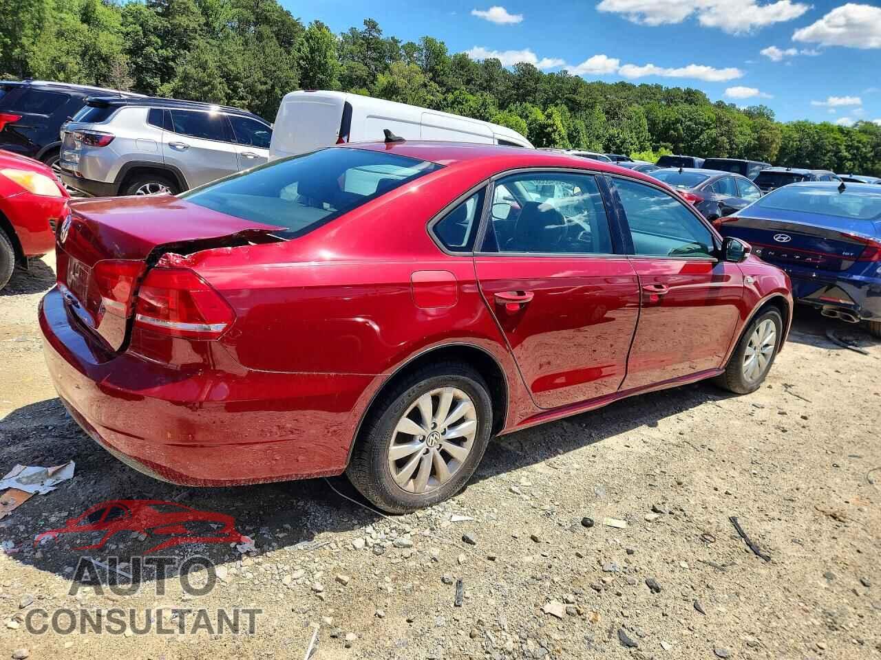 VOLKSWAGEN PASSAT 2015 - 1VWAT7A34FC081148