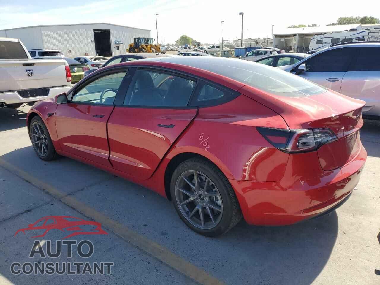 TESLA MODEL 3 2023 - 5YJ3E1EA8PF460301