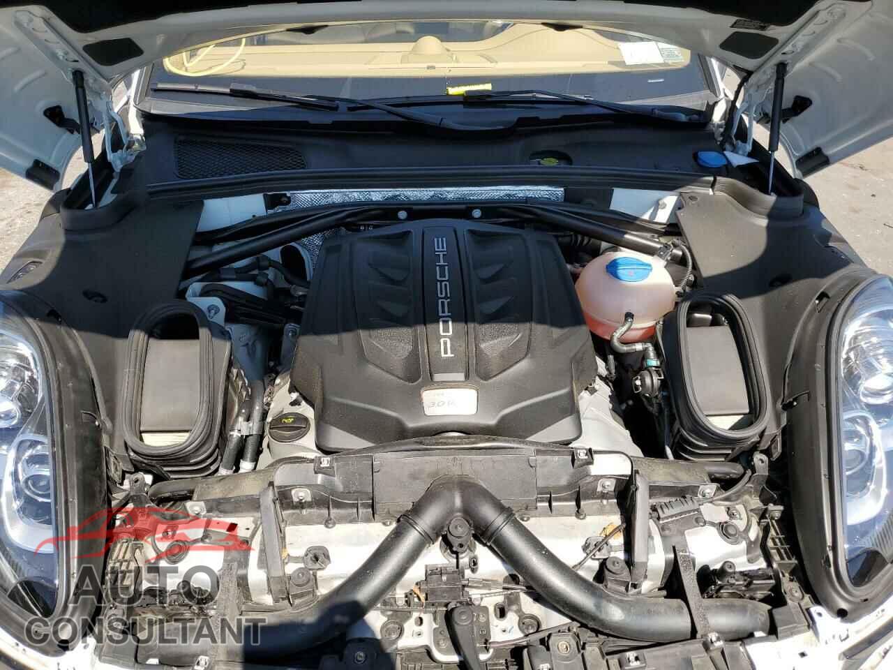 PORSCHE MACAN 2017 - WP1AB2A5XHLB10177