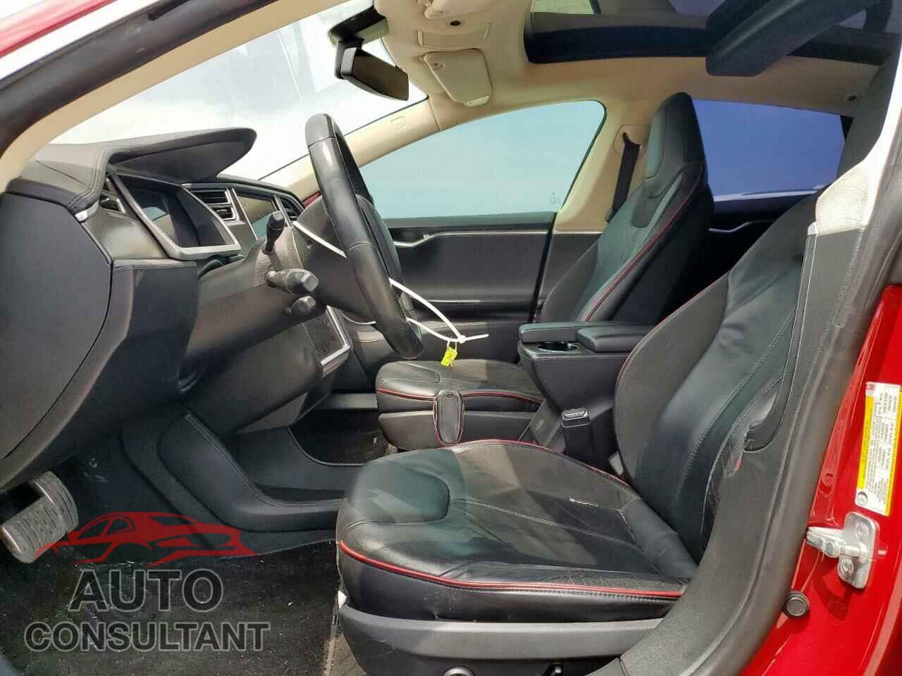 TESLA MODEL S 2013 - 5YJSA1DP0DFP18903