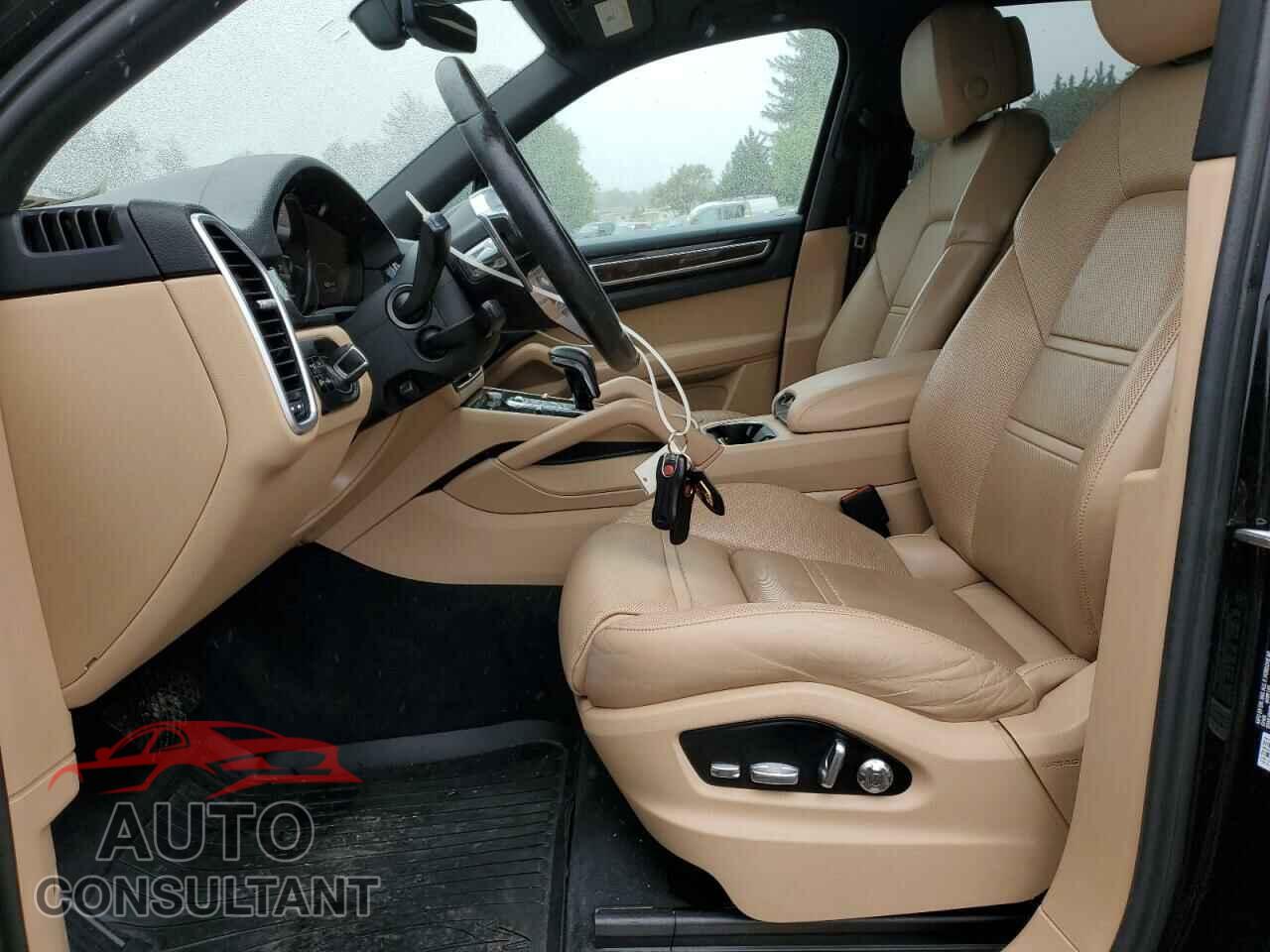 PORSCHE CAYENNE 2019 - WP1AA2AY2KDA10542