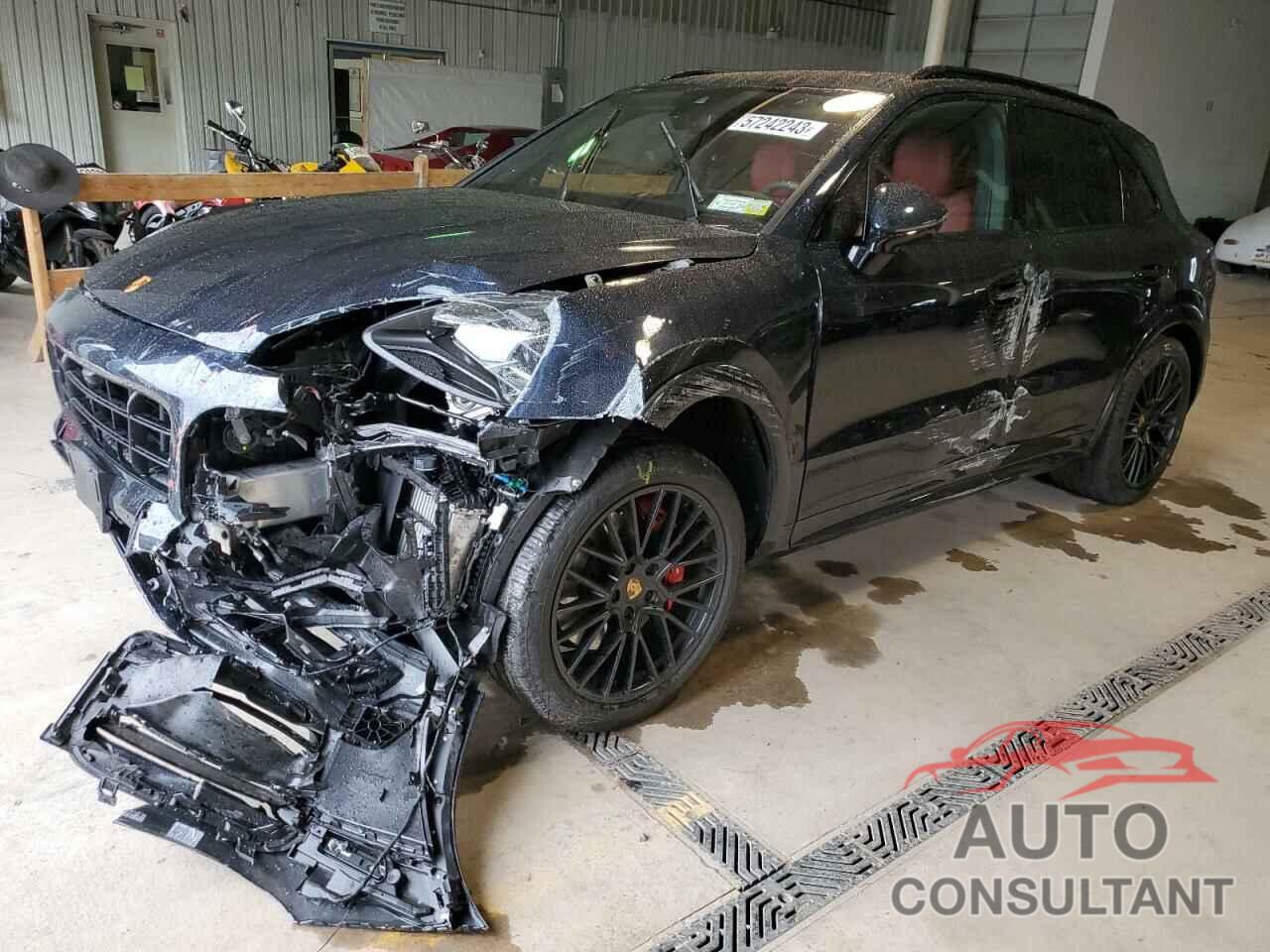 PORSCHE CAYENNE 2022 - WP1AG2AY6NDA38718