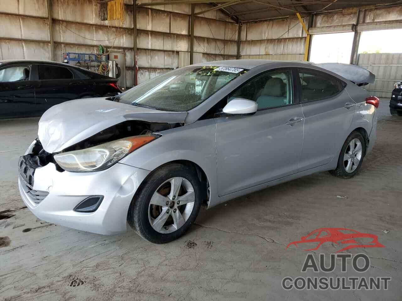 HYUNDAI ELANTRA 2013 - 5NPDH4AE1DH308802