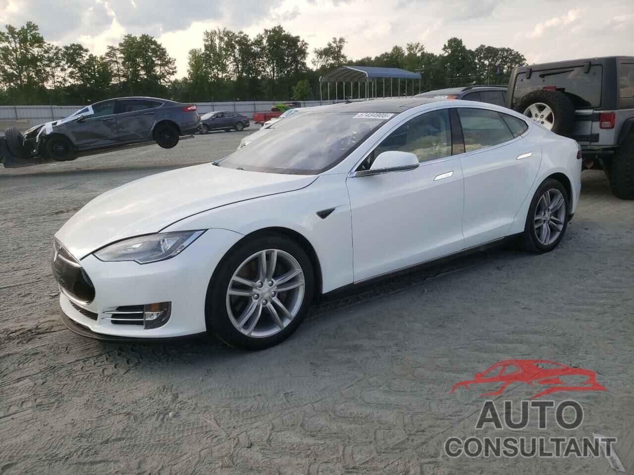 TESLA MODEL S 2014 - 5YJSA1H18EFP33284
