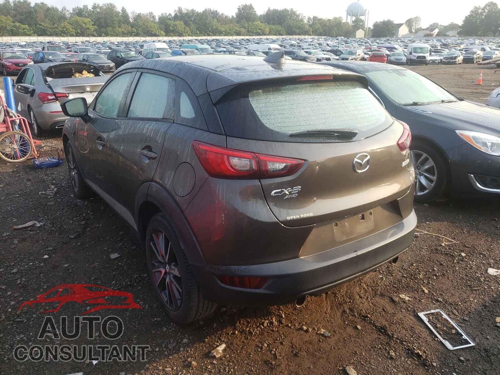 MAZDA CX-3 2017 - JM1DKFC74H0165231