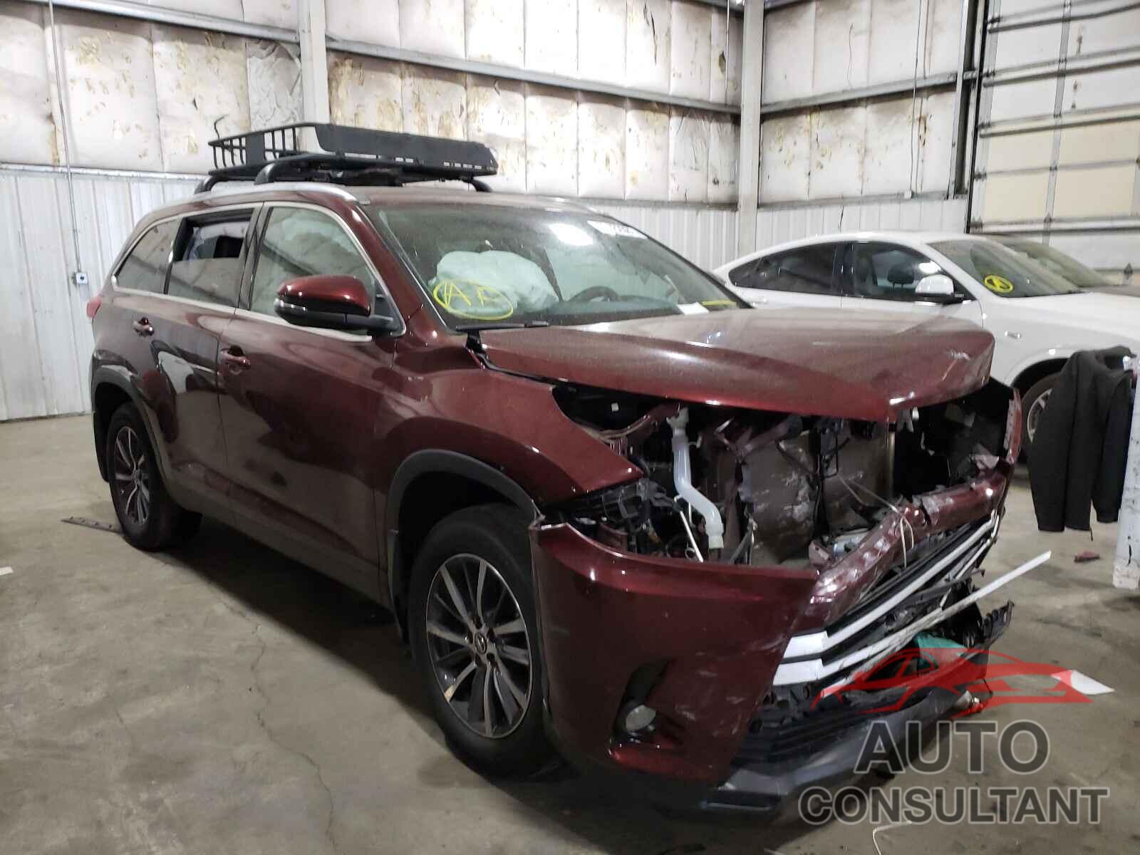 TOYOTA HIGHLANDER 2019 - 5TDJZRFH8KS996319