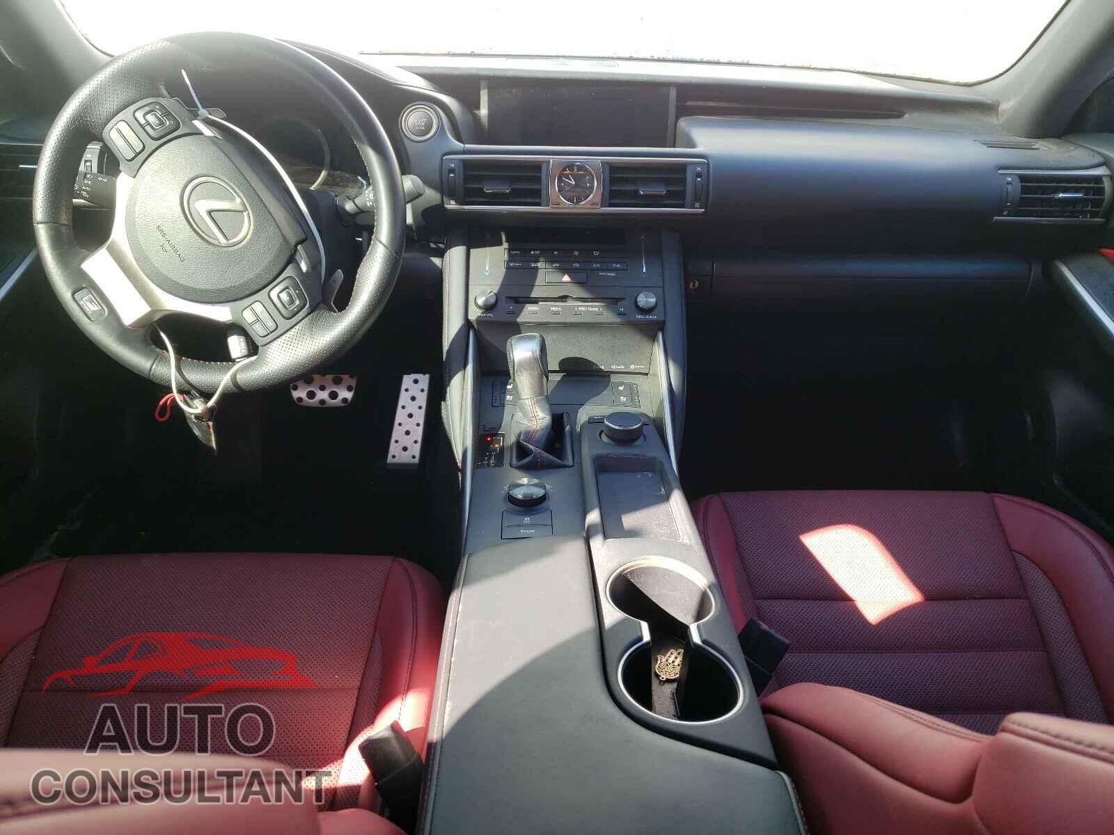 LEXUS IS 2019 - JTHBA1D25K5093321